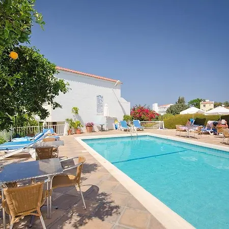 Bougainvillea 3* Polis