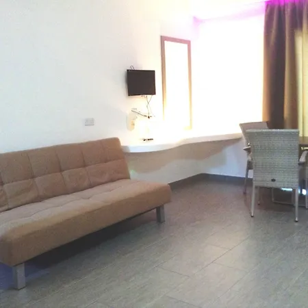 Aparthotel Bougainvillea