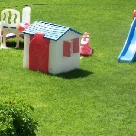 Bougainvillea מלון דירות Polis