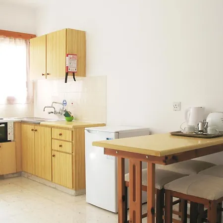 Aparthotel Bougainvillea 3*