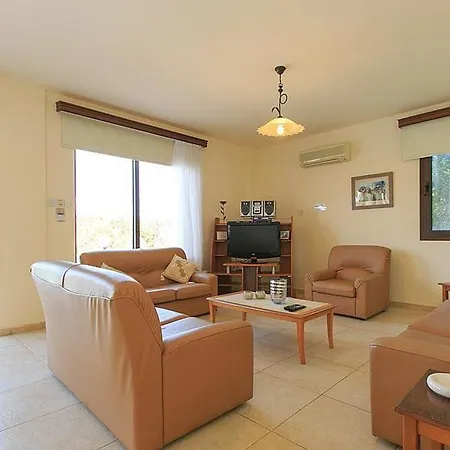 Bougainvillea Aparthotel Polis