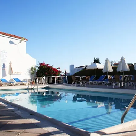 Bougainvillea Aparthotel