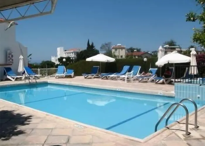 Bougainvillea Aparthotel