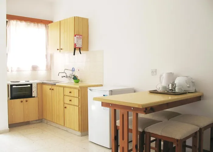 Aparthotel Bougainvillea 3*