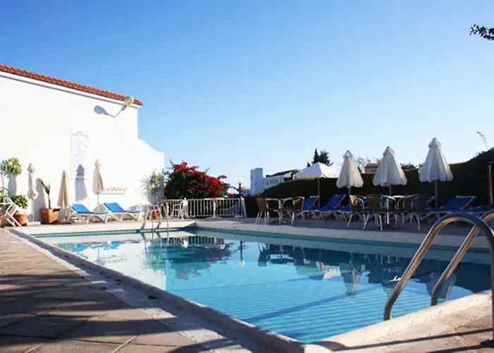 Bougainvillea Aparthotel